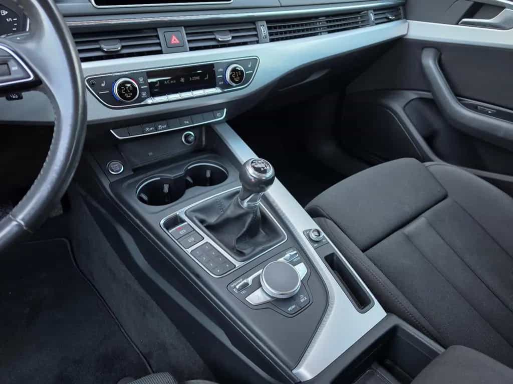 Audi A4 1.4 Sport TÜV Neu/Scheckh./AHK/Xenon/ 11/2017-photo-21