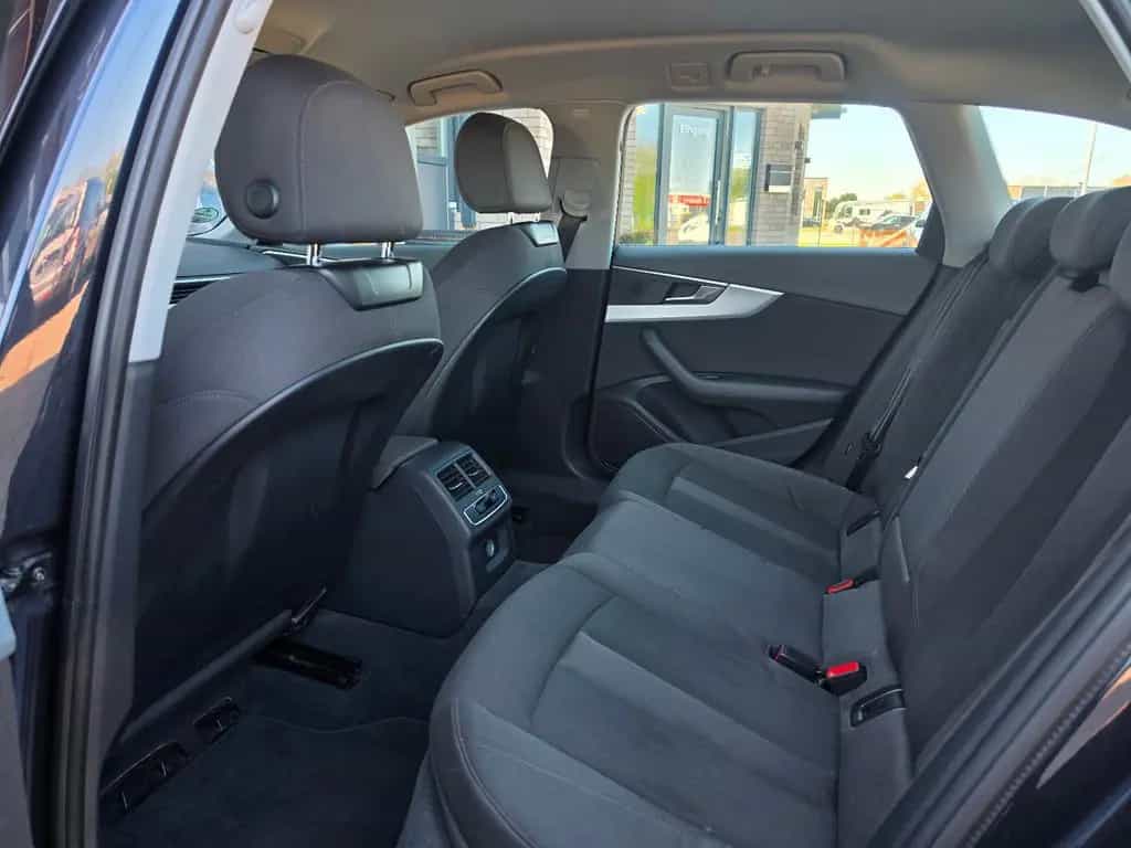Audi A4 1.4 Sport TÜV Neu/Scheckh./AHK/Xenon/ 11/2017-photo-38