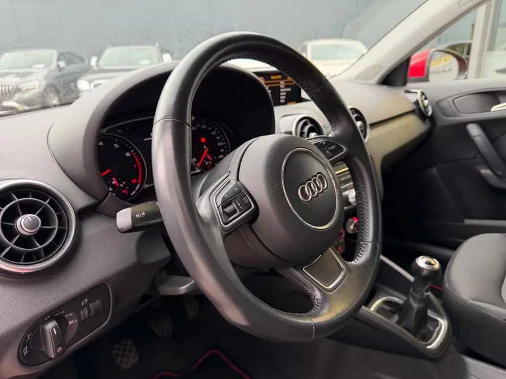 Audi A1 Sportback/ S LINE/LED/SHZ/XENON/EURO 6 05/2016-photo-13