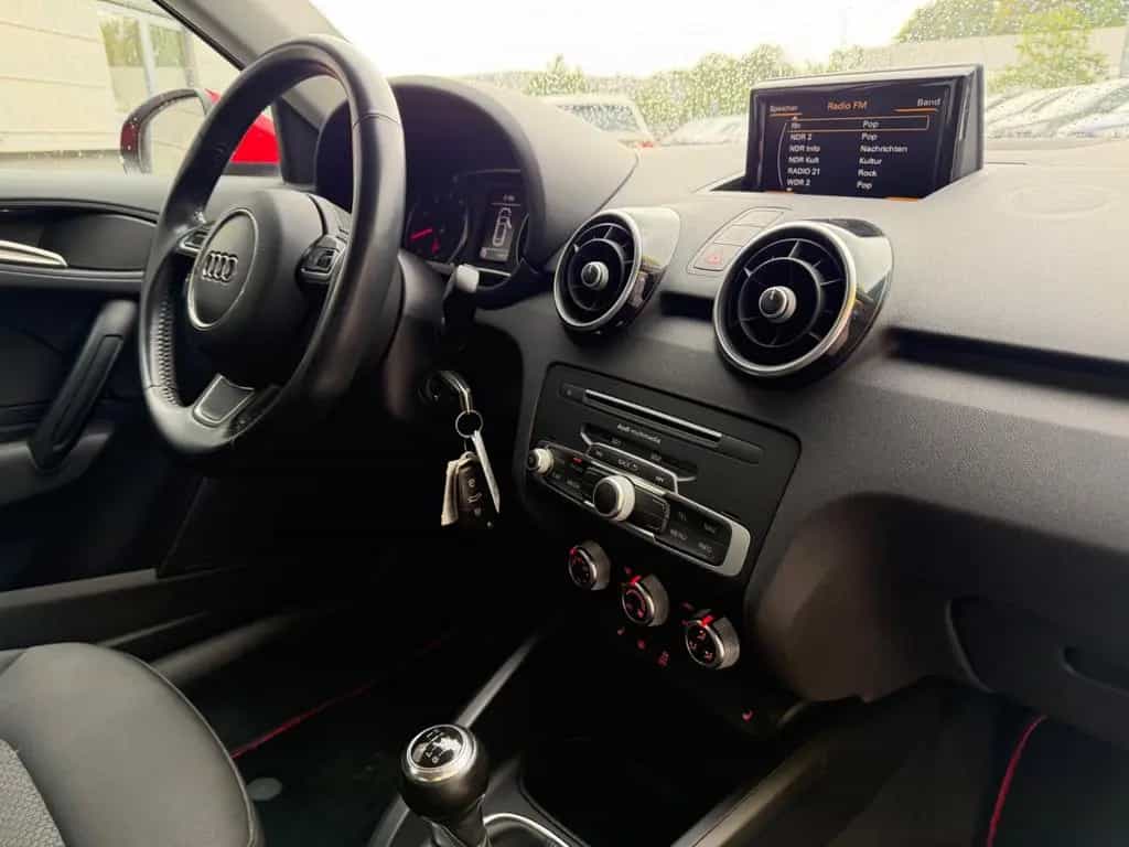 Audi A1 Sportback/ S LINE/LED/SHZ/XENON/EURO 6 05/2016-photo-26