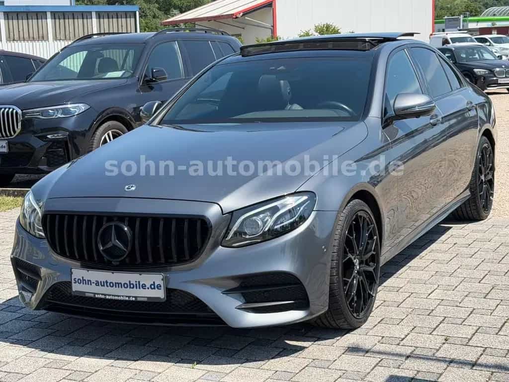 Mercedes-Benz E 450 4Matic AMG-Line/Pano/Wide/360°/Historie MB 11/2018-photo-12
