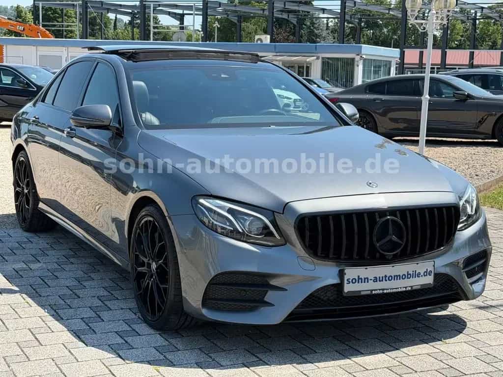Mercedes-Benz E 450 4Matic AMG-Line/Pano/Wide/360°/Historie MB 11/2018-photo-13