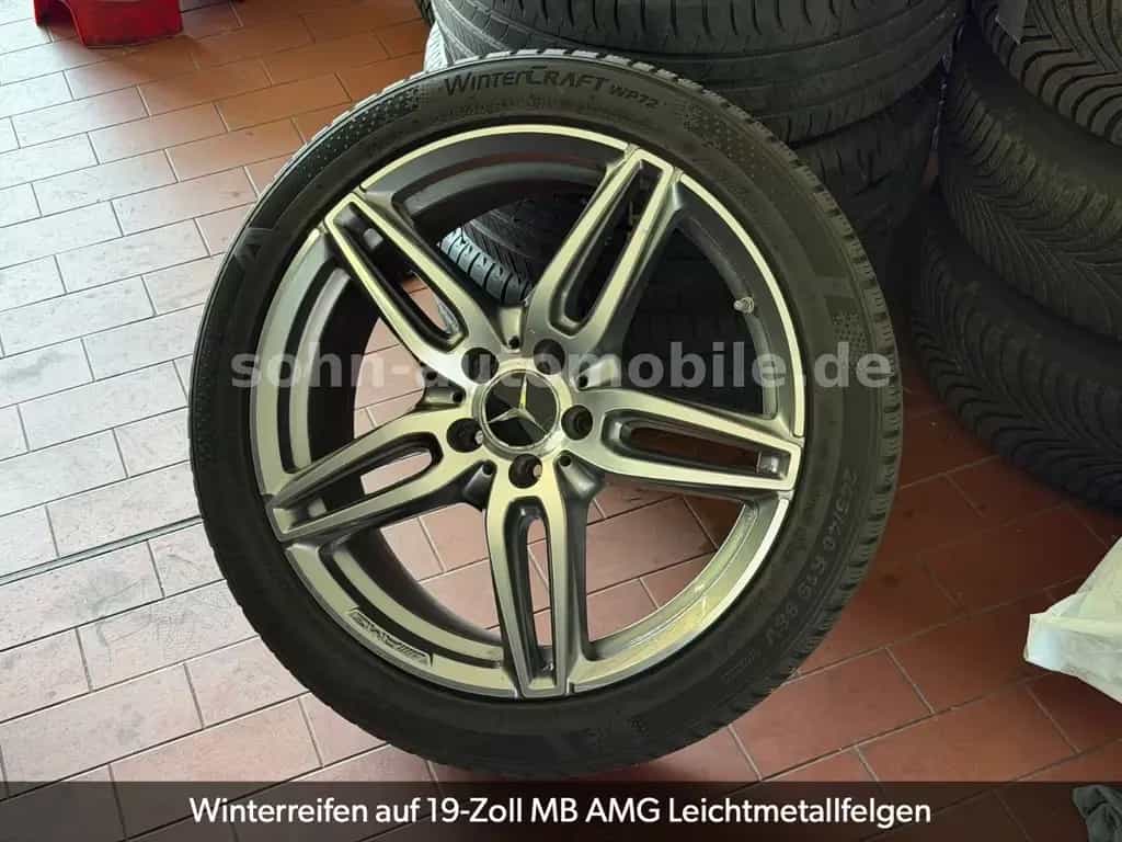 Mercedes-Benz E 450 4Matic AMG-Line/Pano/Wide/360°/Historie MB 11/2018-photo-17