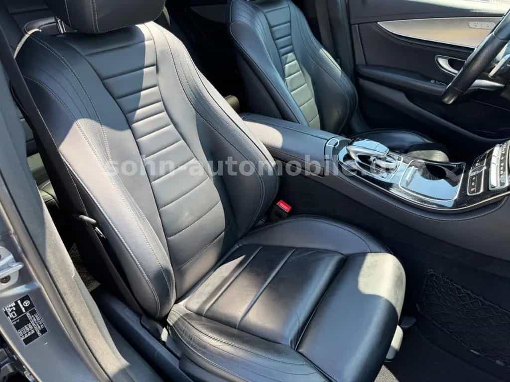 Mercedes-Benz E 450 4Matic AMG-Line/Pano/Wide/360°/Historie MB 11/2018-photo-28