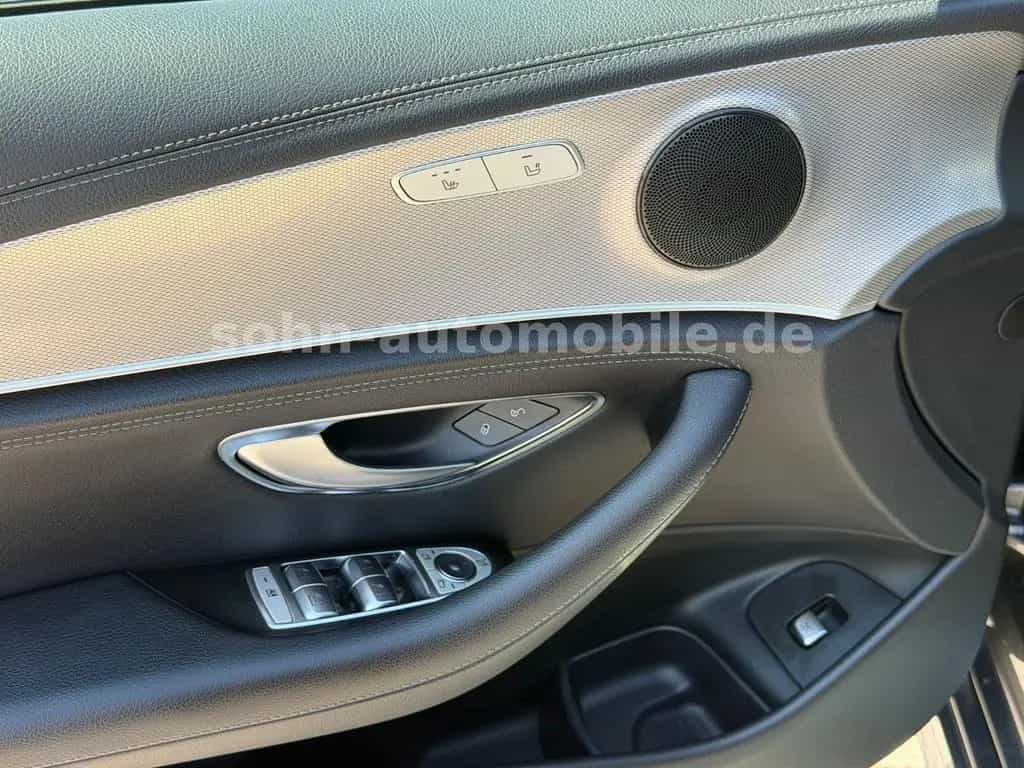 Mercedes-Benz E 450 4Matic AMG-Line/Pano/Wide/360°/Historie MB 11/2018-photo-46