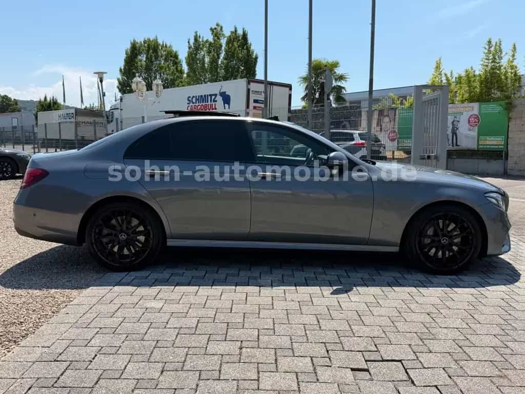 Mercedes-Benz E 450 4Matic AMG-Line/Pano/Wide/360°/Historie MB 11/2018-photo-5