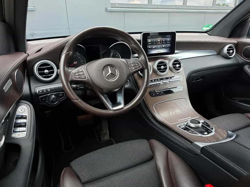 Mercedes-Benz GLC 250 4Matic TÜV Neu/Scheckh./LED/360°/Navi 07/2018-photo-14