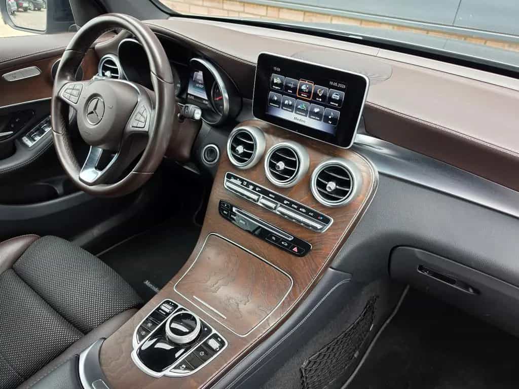Mercedes-Benz GLC 250 4Matic TÜV Neu/Scheckh./LED/360°/Navi 07/2018-photo-17