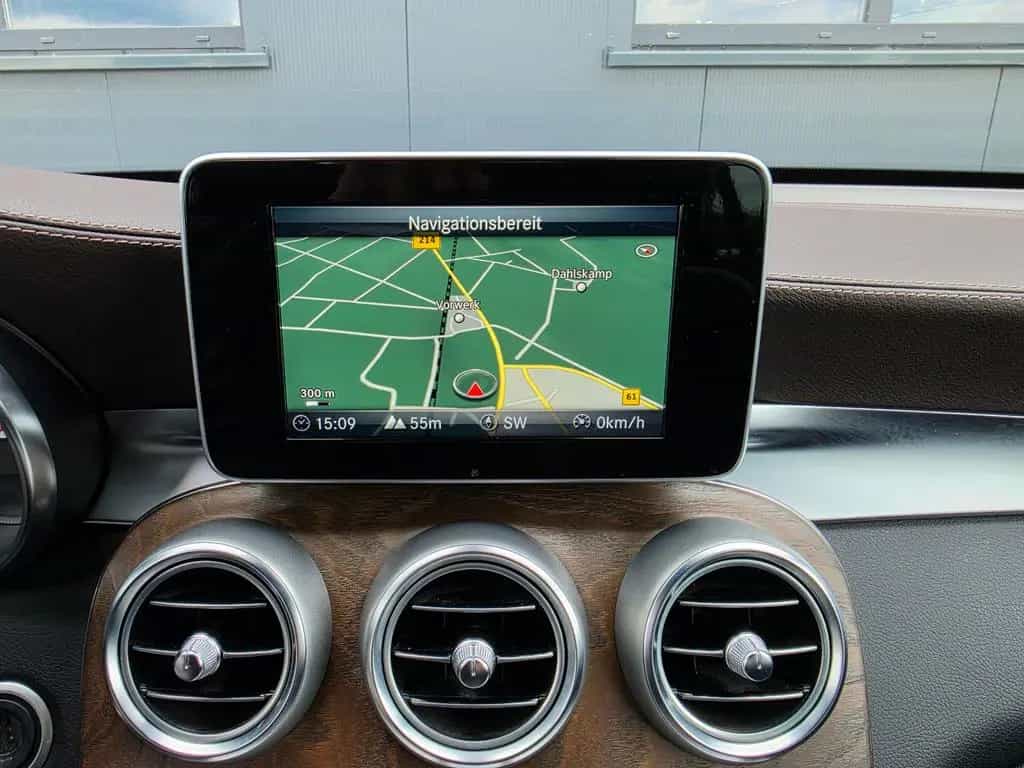Mercedes-Benz GLC 250 4Matic TÜV Neu/Scheckh./LED/360°/Navi 07/2018-photo-24