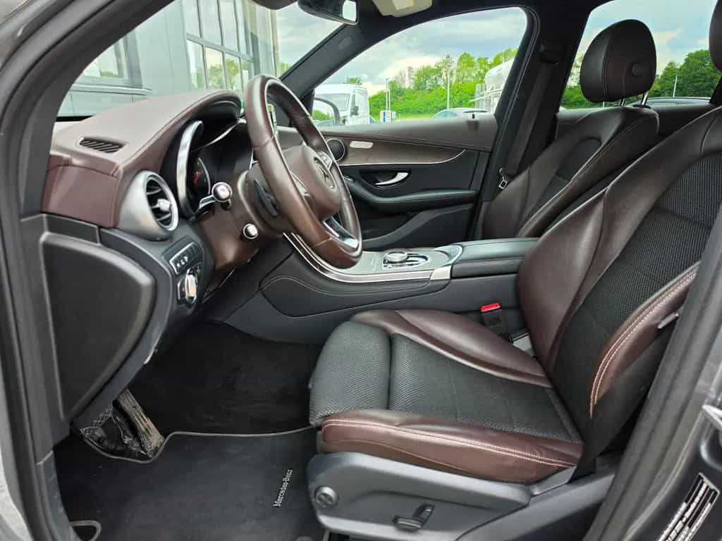 Mercedes-Benz GLC 250 4Matic TÜV Neu/Scheckh./LED/360°/Navi 07/2018-photo-32