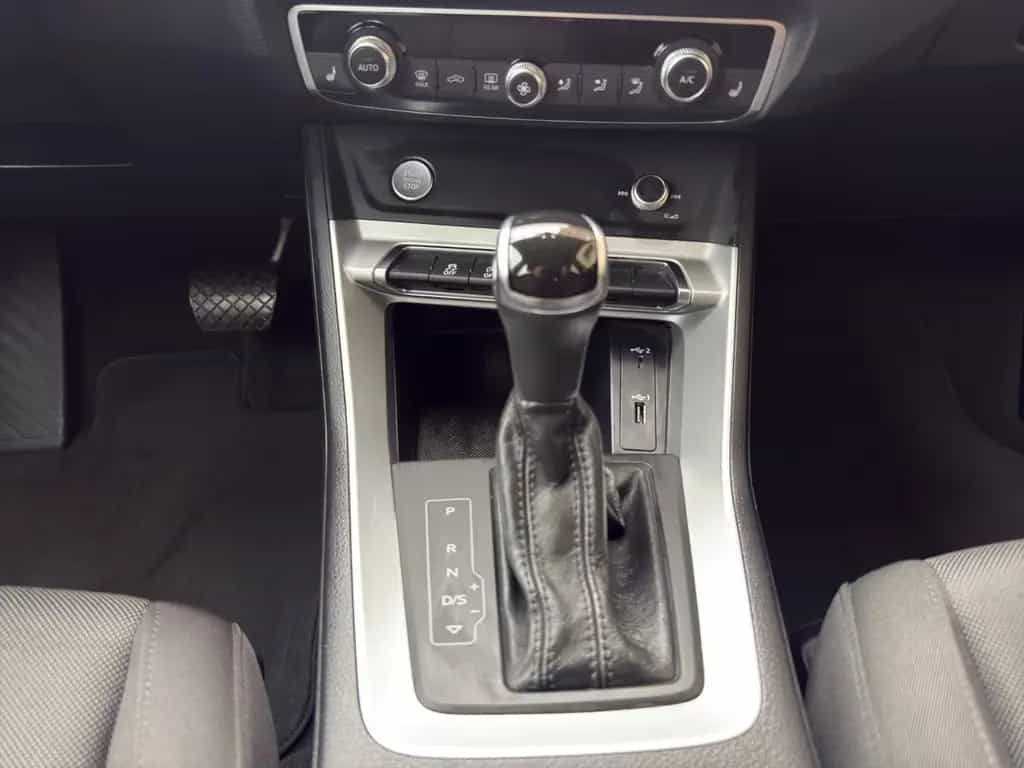 Audi Q3 40 TFSI quattro advanced 02/2020-photo-13