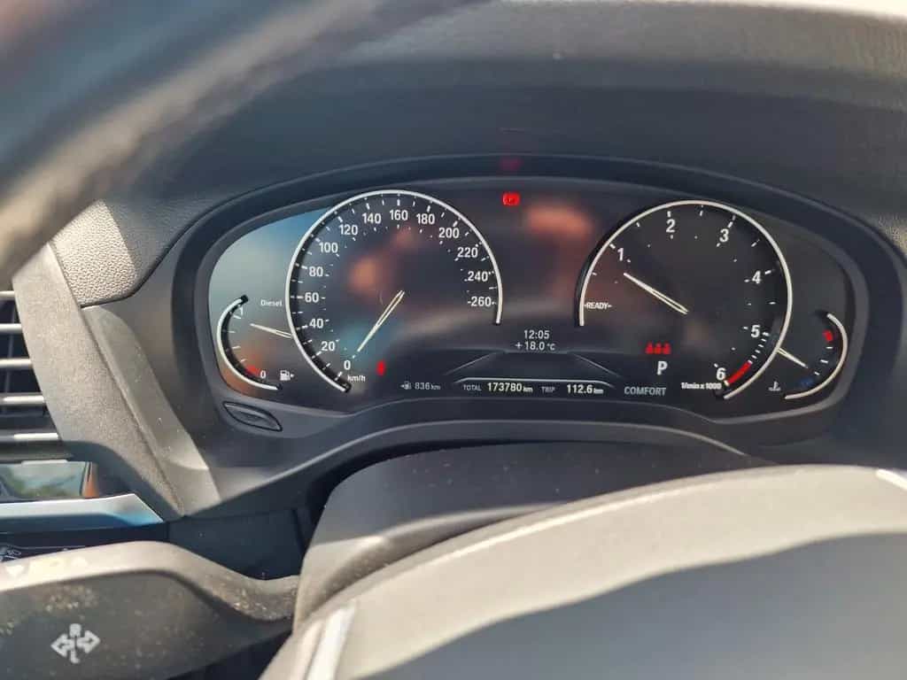 BMW X3 xDrive20d AT - 05/2018-photo-4