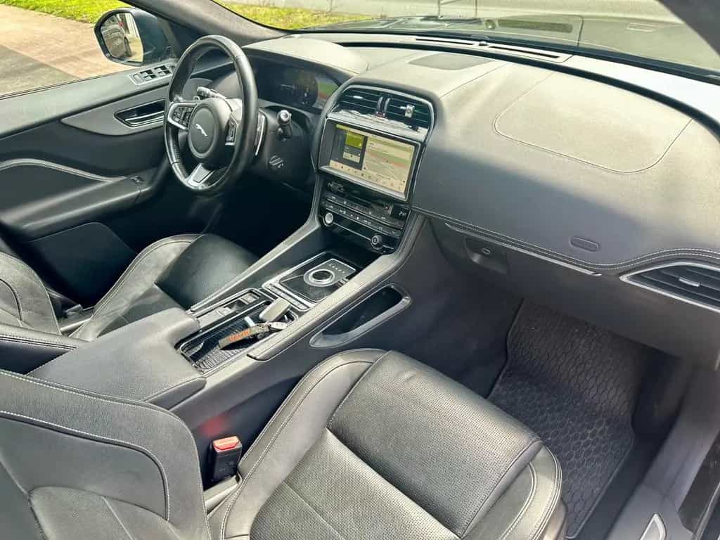 Jaguar F-Pace Chequered Flag*AWD*CAM*Digital*LED*DAB+ 12/2020-photo-10
