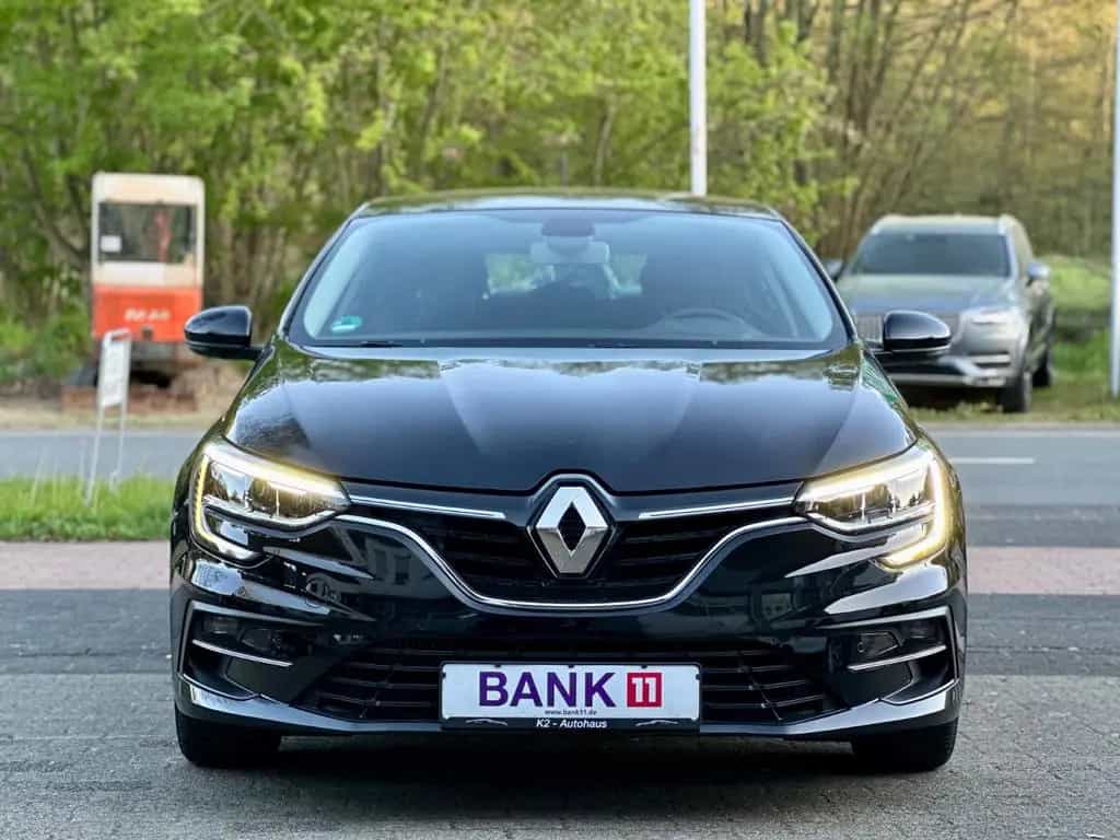 Renault Megane IV Lim. 5-trg. Business-Edition*CAM*SHZ* 11/2021-photo-1