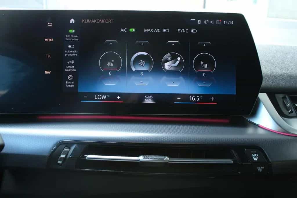 BMW 218 Active Tourer 218i Active Tourer M Sport* LED * Kamera* Navi 10/2023-photo-20