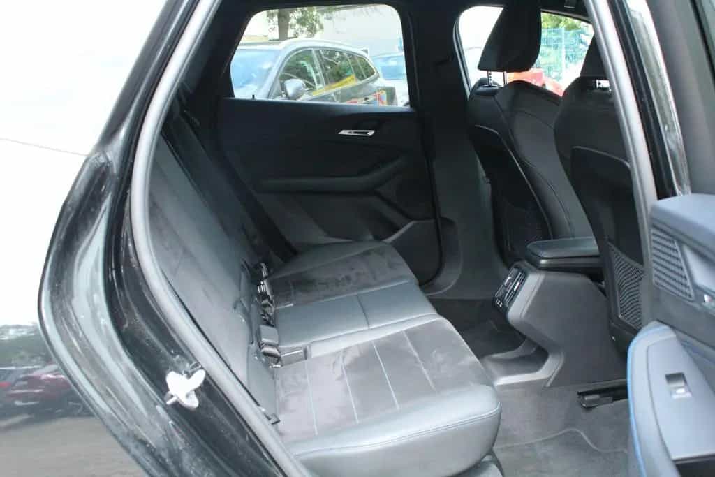 BMW 218 Active Tourer 218i Active Tourer M Sport* LED * Kamera* Navi 10/2023-photo-29
