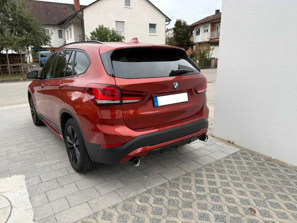 BMW X1 sDrive18d Sport Line Steptronic Sport Line 07/2020-photo-1