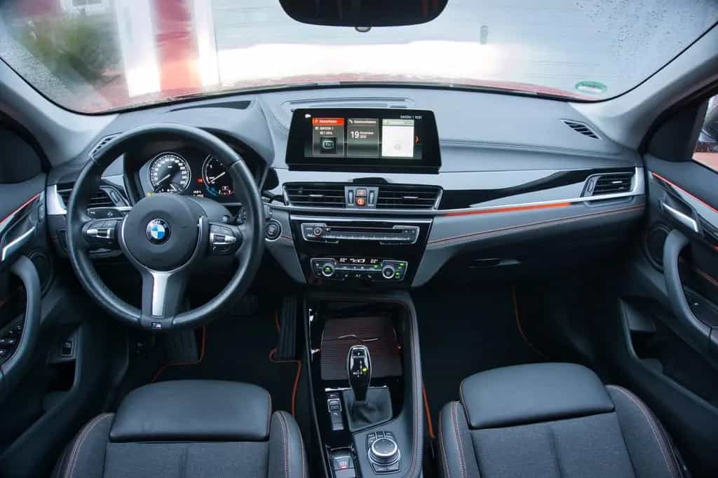 BMW X1 sDrive18d Sport Line Steptronic Sport Line 07/2020-photo-7