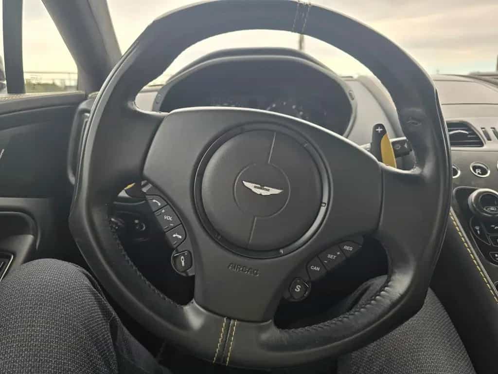Aston Martin Vanquish S Facelift top Zustand Scheckheft lücke 08/2017-photo-15