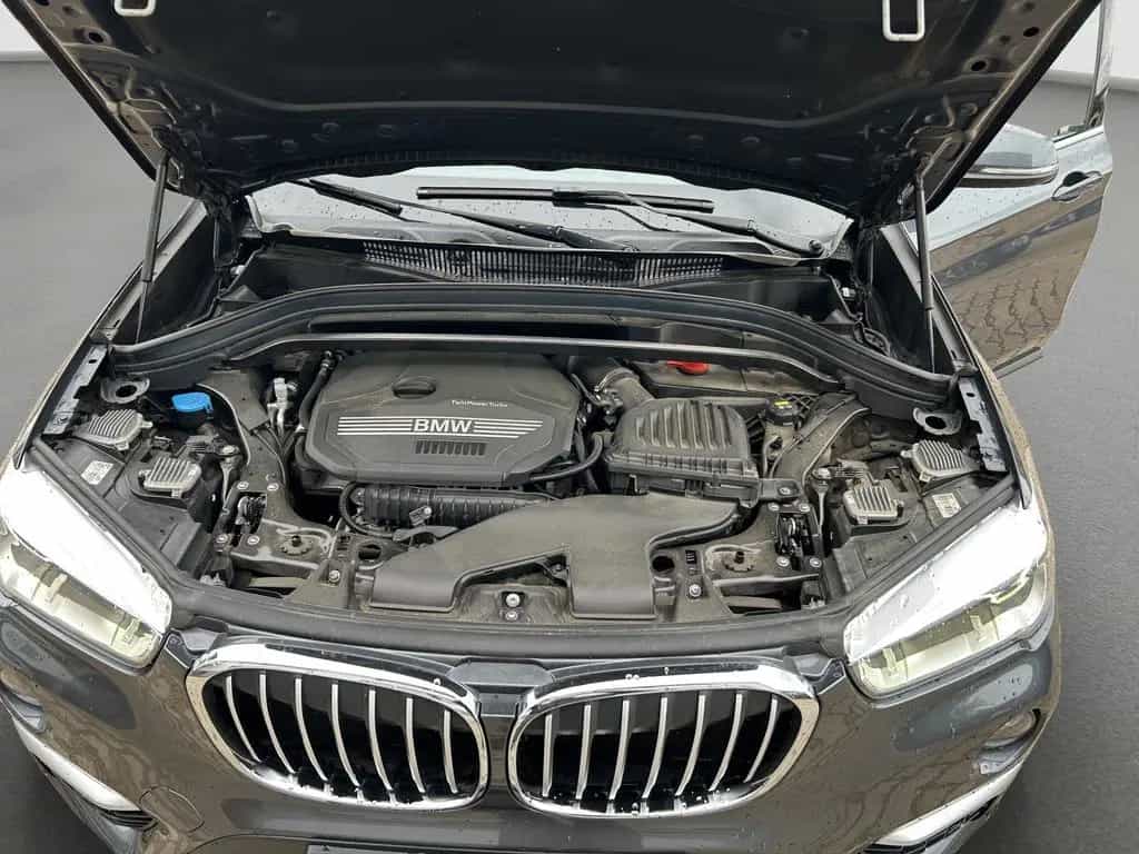 BMW X1 sDrive18i xLine, LED, SHZ, NAVI, Tempomat, uv 06/2018-photo-13