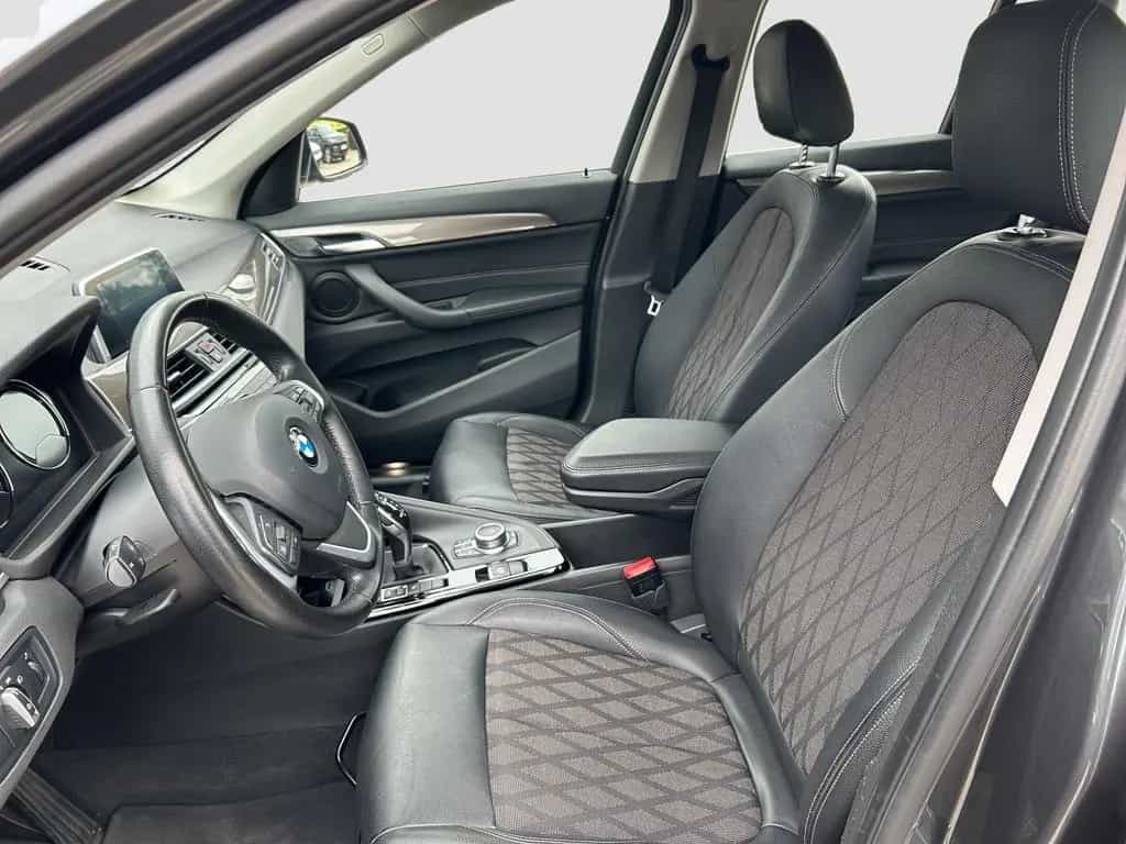 BMW X1 sDrive18i xLine, LED, SHZ, NAVI, Tempomat, uv 06/2018-photo-5