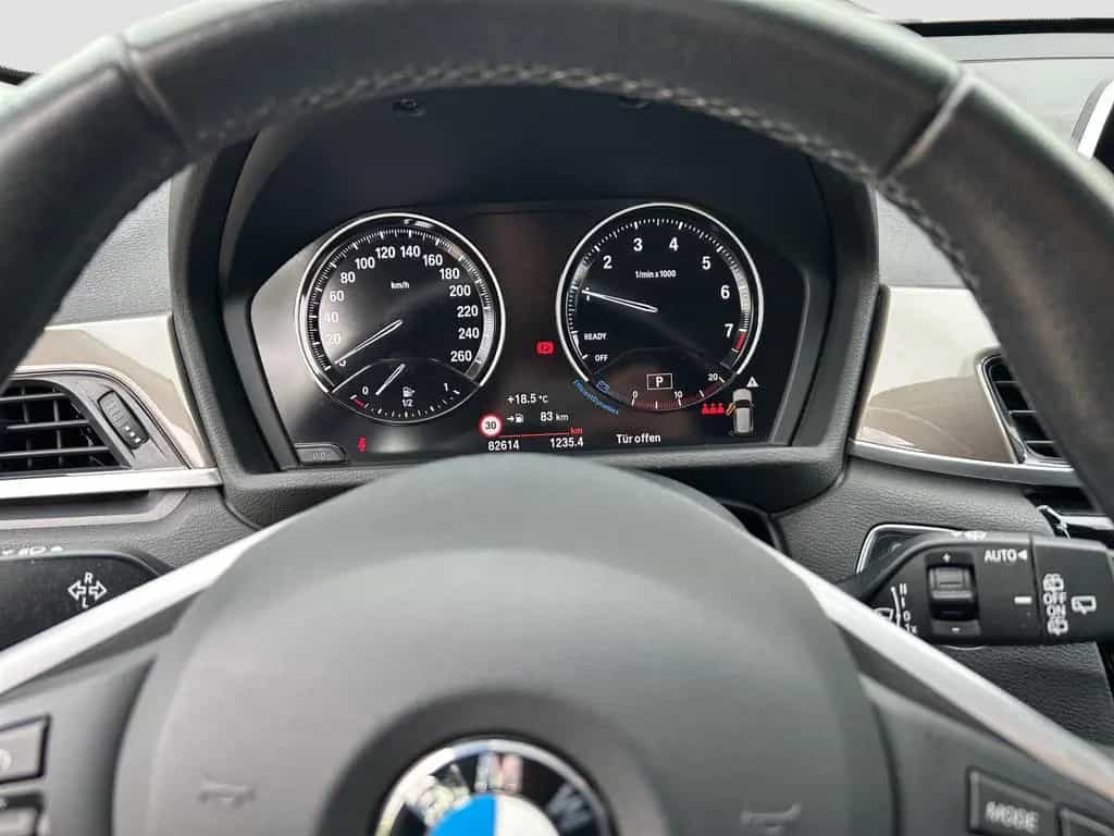 BMW X1 sDrive18i xLine, LED, SHZ, NAVI, Tempomat, uv 06/2018-photo-7