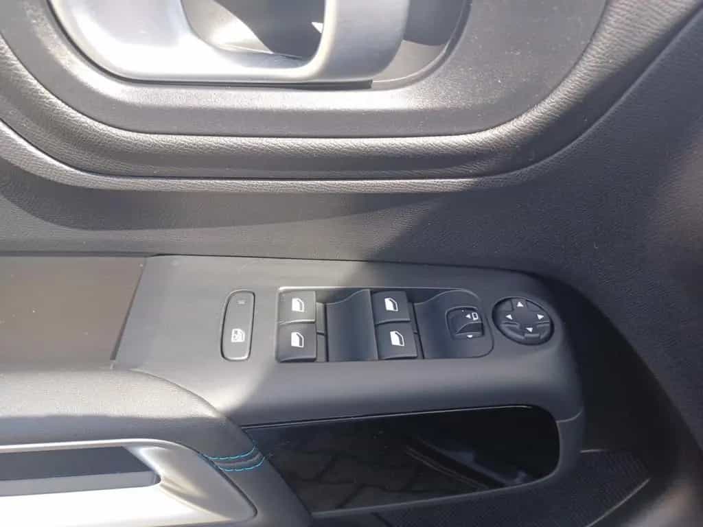 Citroën C5 Aircross 1.2 Plus 01/2024-photo-15