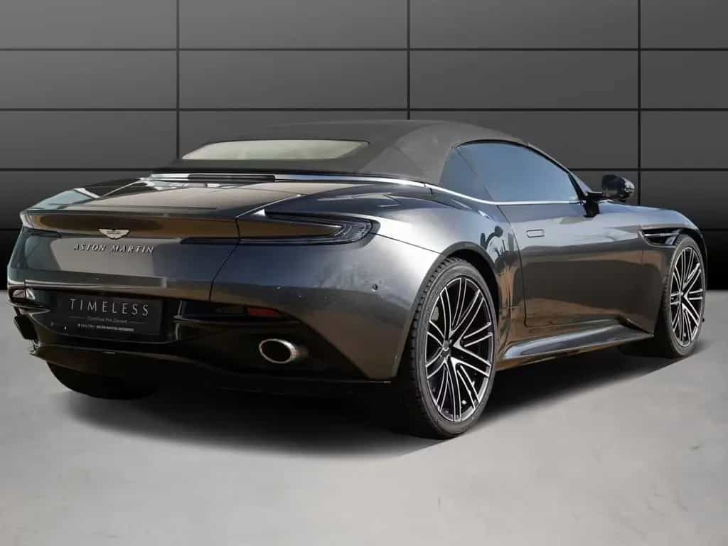 Aston Martin DB12 Volante 09/2024-photo-3