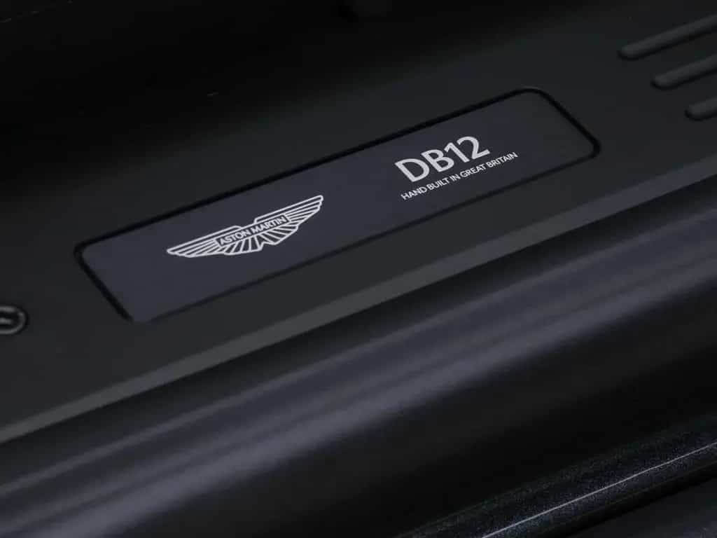 Aston Martin DB12 Coupe null-photo-13