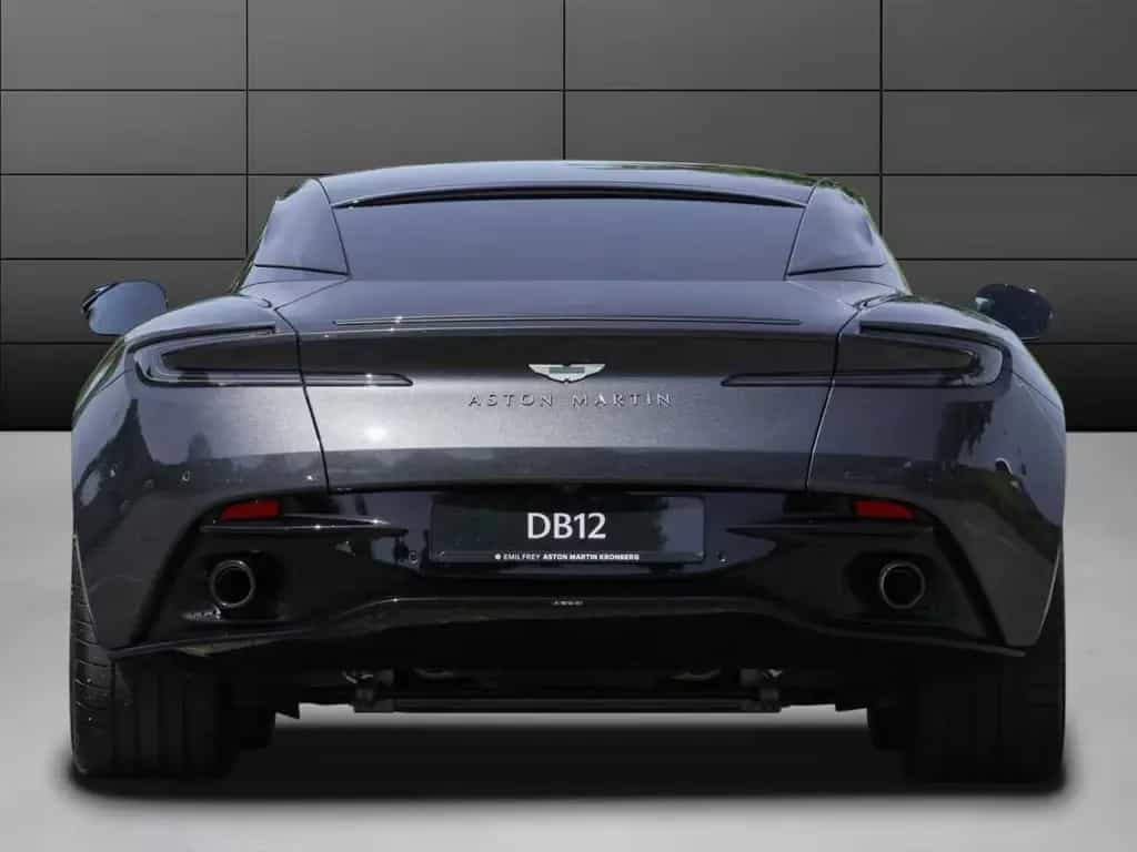 Aston Martin DB12 Coupe null-photo-4