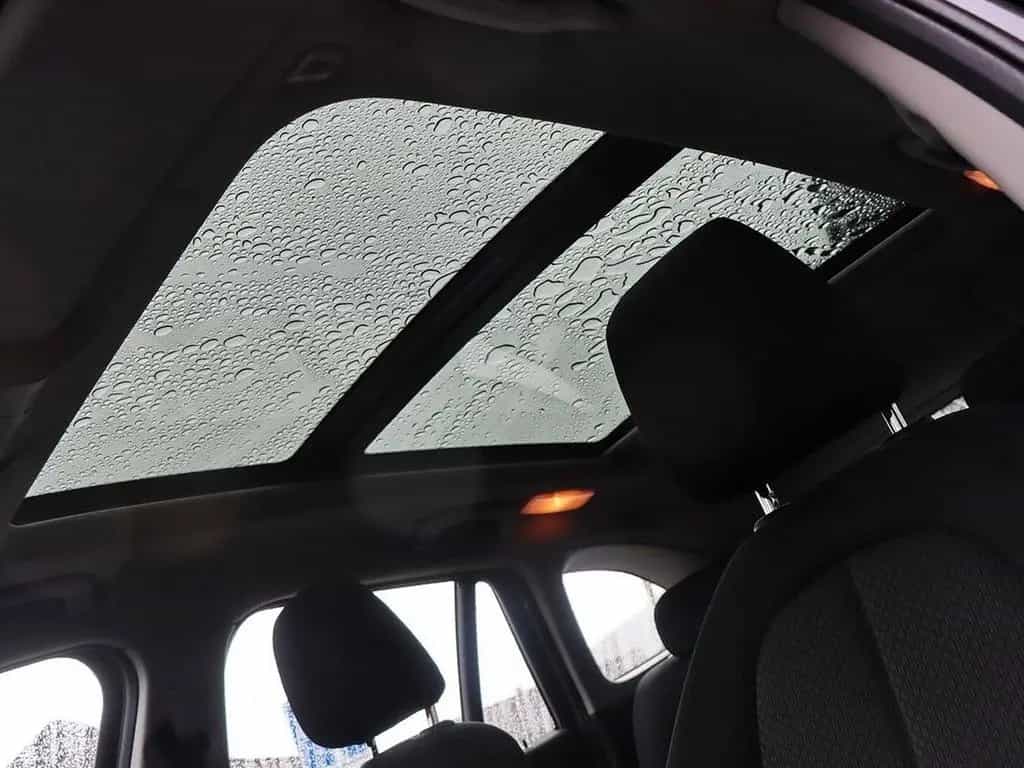 BMW X1 sDrive18i 03/2021-photo-15