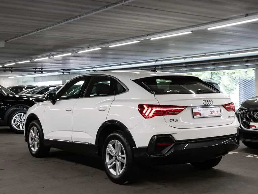 Audi Q3 Sportback 35 TFSI S line AHK ACC LED Keyless 11/2022-photo-4