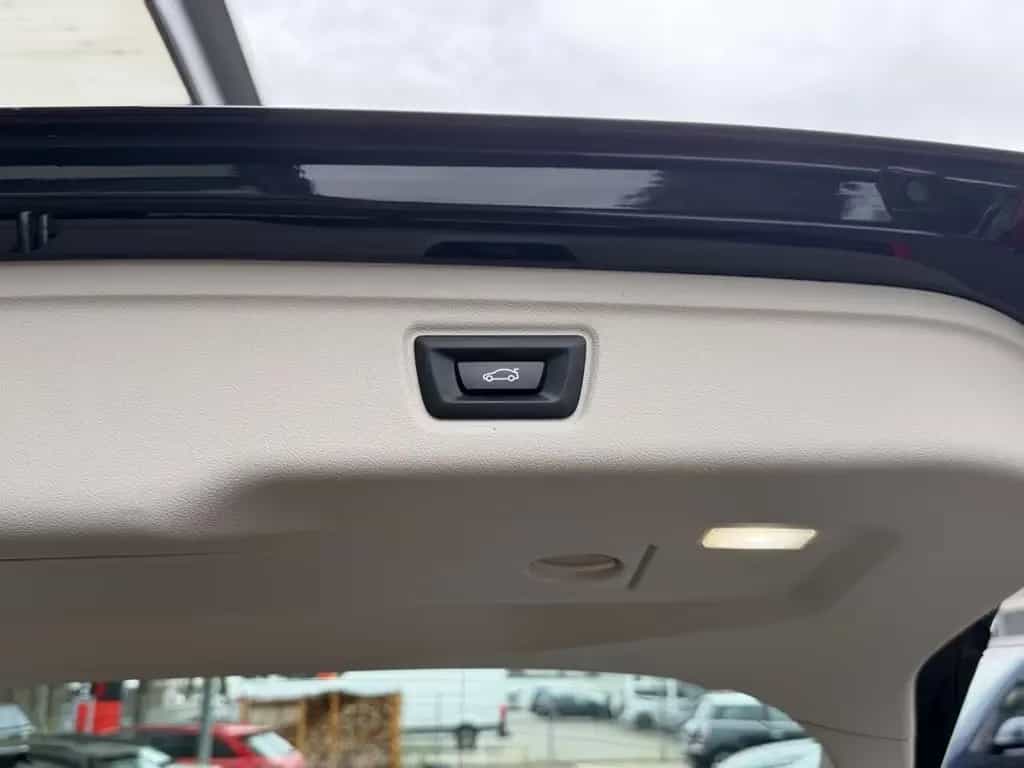 BMW 320 d Touring Advantage|LEDER|NAVI|LED|AHK|1.HAND 03/2020-photo-14