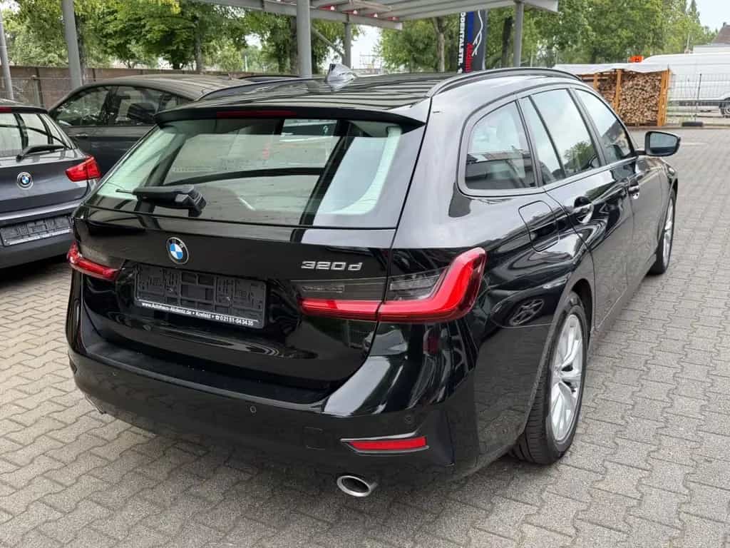 BMW 320 d Touring Advantage|LEDER|NAVI|LED|AHK|1.HAND 03/2020-photo-15