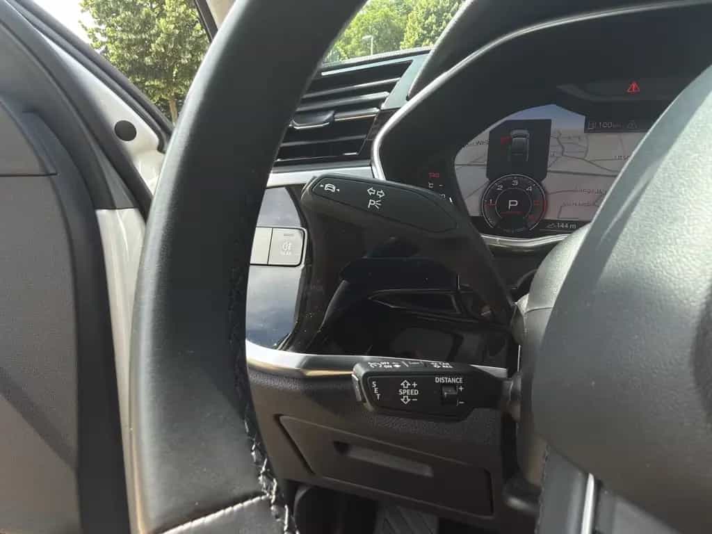 Audi Q3 Sportback 40 TDI quattro S line*Black*R-Kam* 06/2022-photo-22