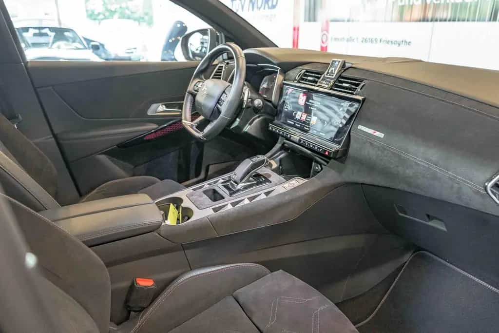 DS Automobiles DS7 (Crossback) DS7 Crossback Performance Line Nachsicht Panoram 10/2020-photo-13