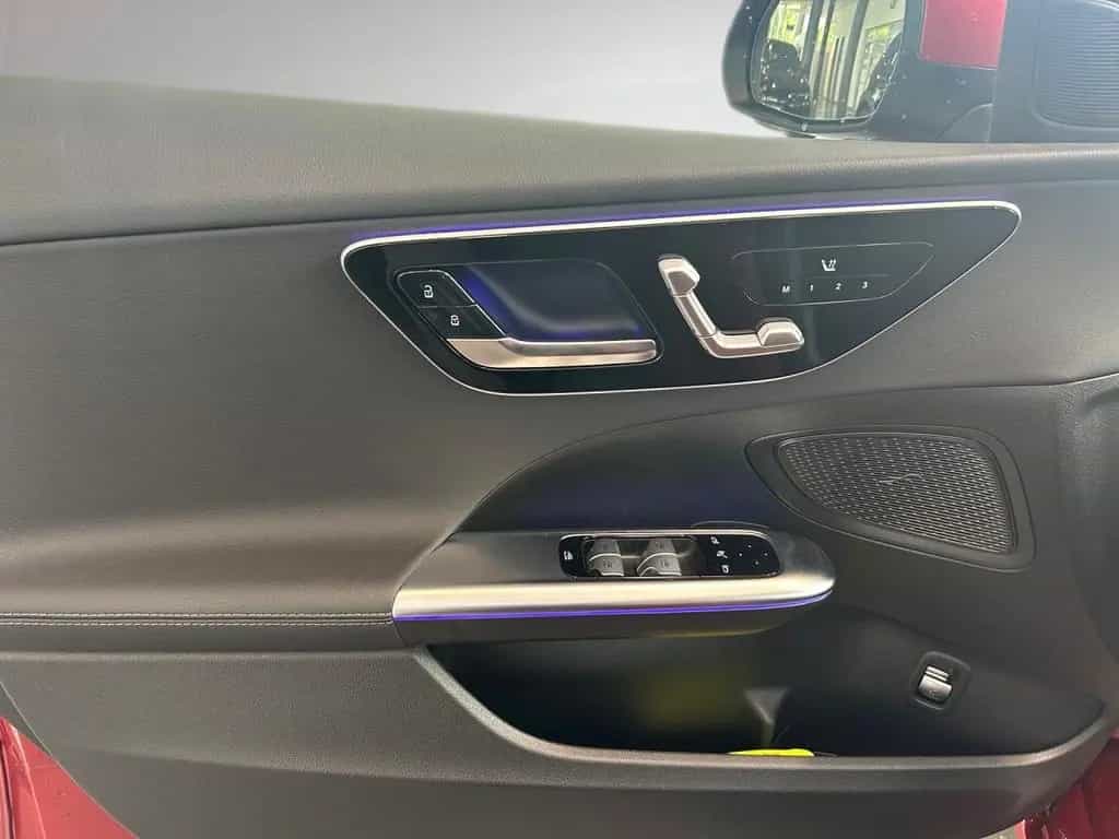 Mercedes-Benz C 200 T Avantgarde ADV.+ 360 Memory LED Ambiente 04/2025-photo-12