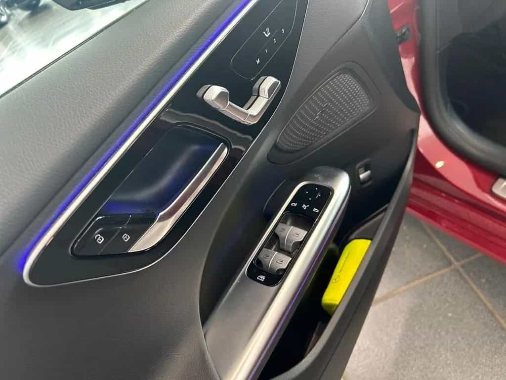 Mercedes-Benz C 200 T Avantgarde ADV.+ 360 Memory LED Ambiente 04/2025-photo-13