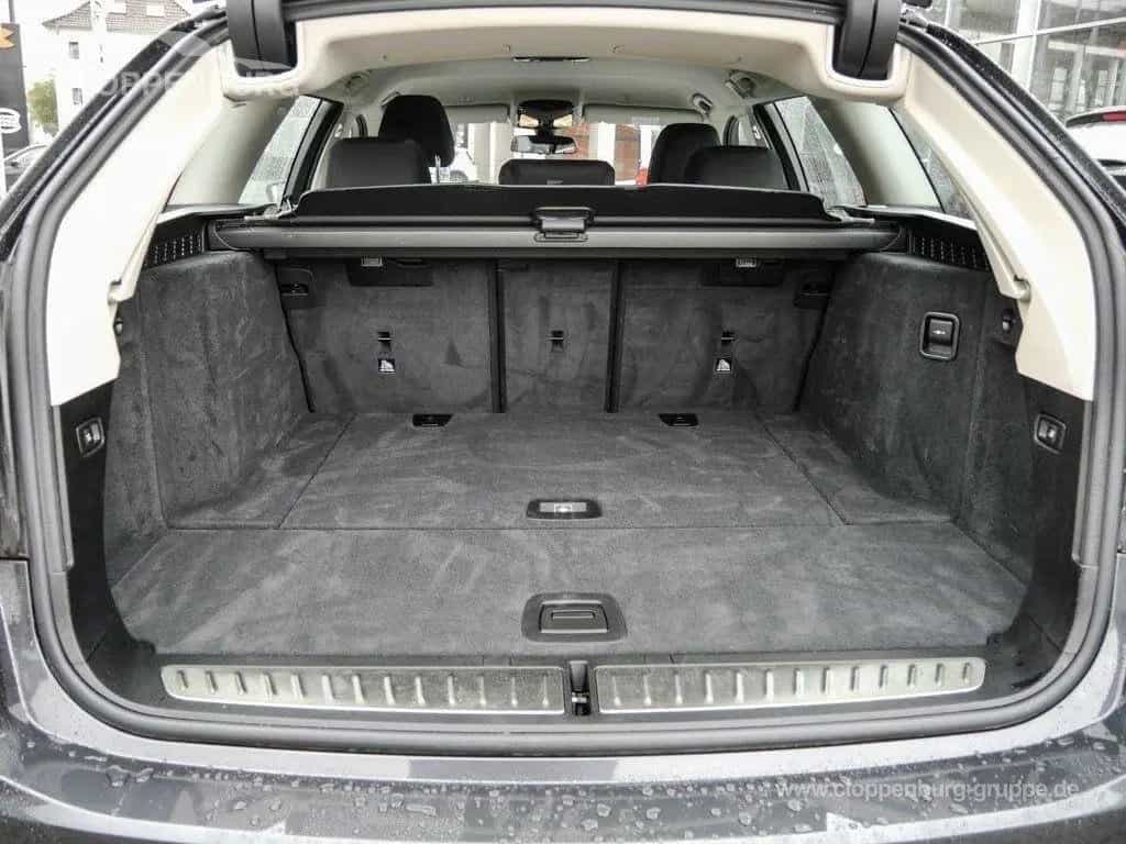 BMW 520 d Touring SHZ LHZ LED Ambiente Scheckheft BMW 10/2017-photo-12