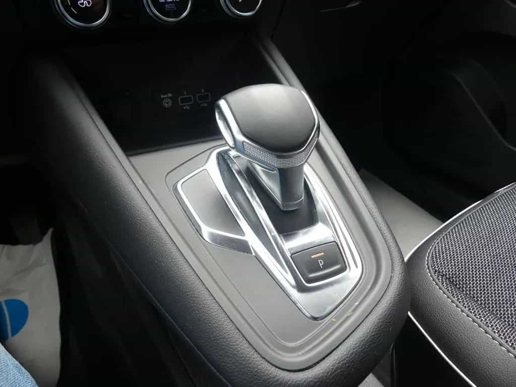 Renault Captur II Techno Automatik*ACC*Kamera*ab 239€ 09/2023-photo-19