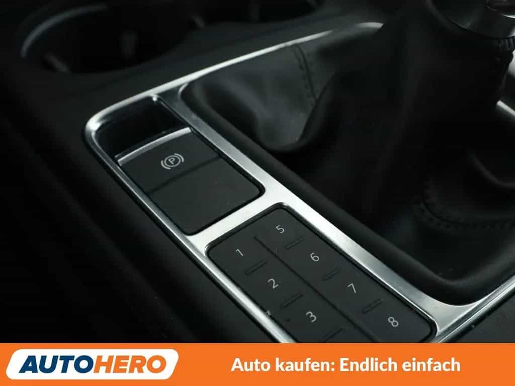 Audi A4 2.0 TFSI ultra Design *NAV*MATRIX*TEMPO*PDC* 09/2016-photo-26