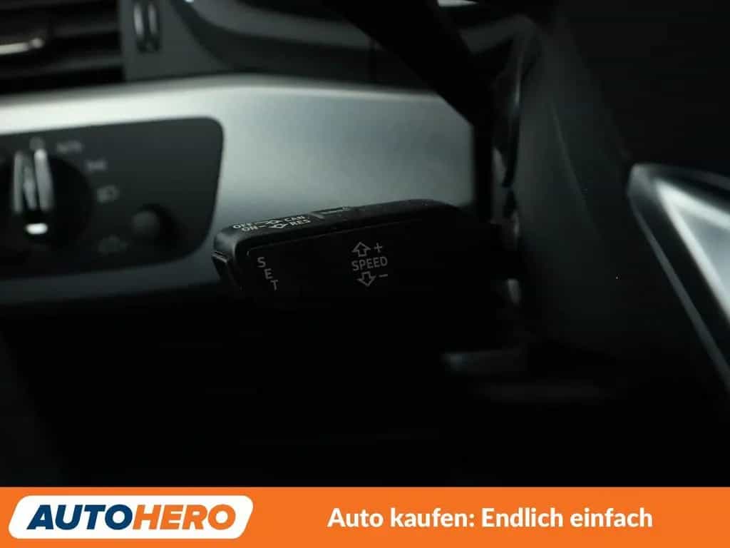 Audi A4 2.0 TFSI ultra Design *NAV*MATRIX*TEMPO*PDC* 09/2016-photo-30