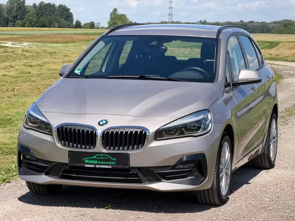 BMW 218 Active Tourer °LED°19000km°ANHÄNGERK.°PDC° 06/2021-photo-2