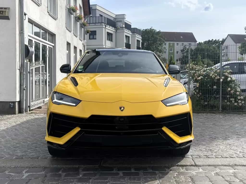 Lamborghini Urus S 03/2023-photo-1