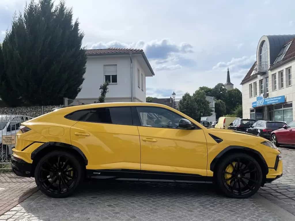 Lamborghini Urus S 03/2023-photo-3