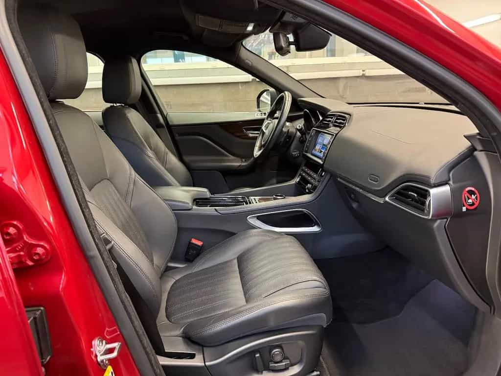 Jaguar F-Pace 5 J. Garantie NAVI LHZ 4XSHZ KAM BI-XENON 06/2017-photo-20