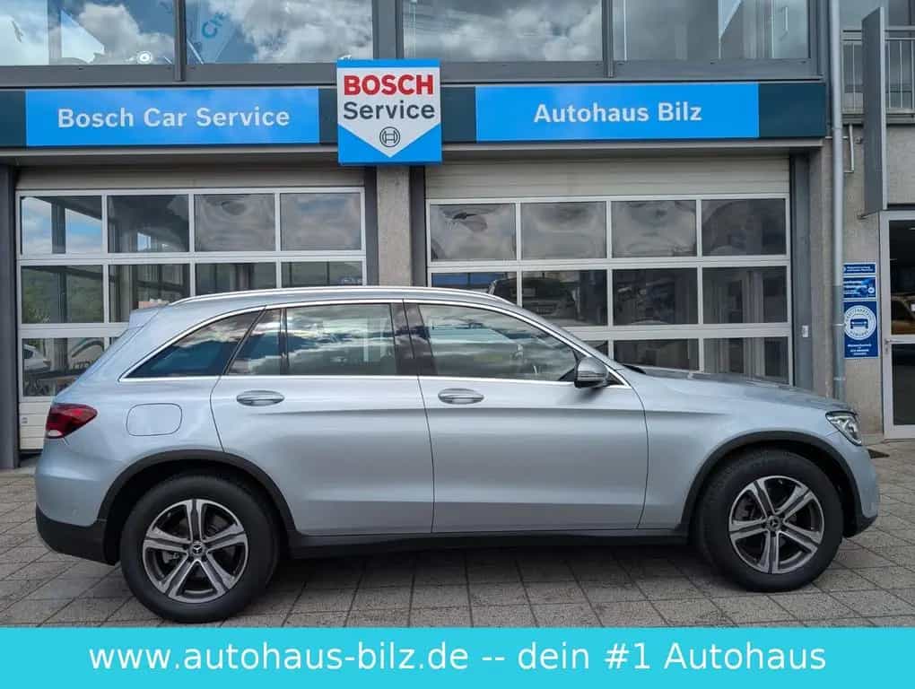Mercedes-Benz GLC 200 4Matic*AHK*Kamera*Navi*Leder*MBUX 11/2020-photo-1