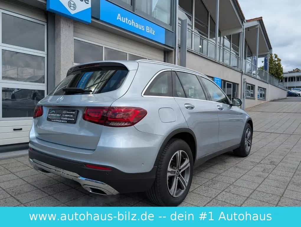 Mercedes-Benz GLC 200 4Matic*AHK*Kamera*Navi*Leder*MBUX 11/2020-photo-3