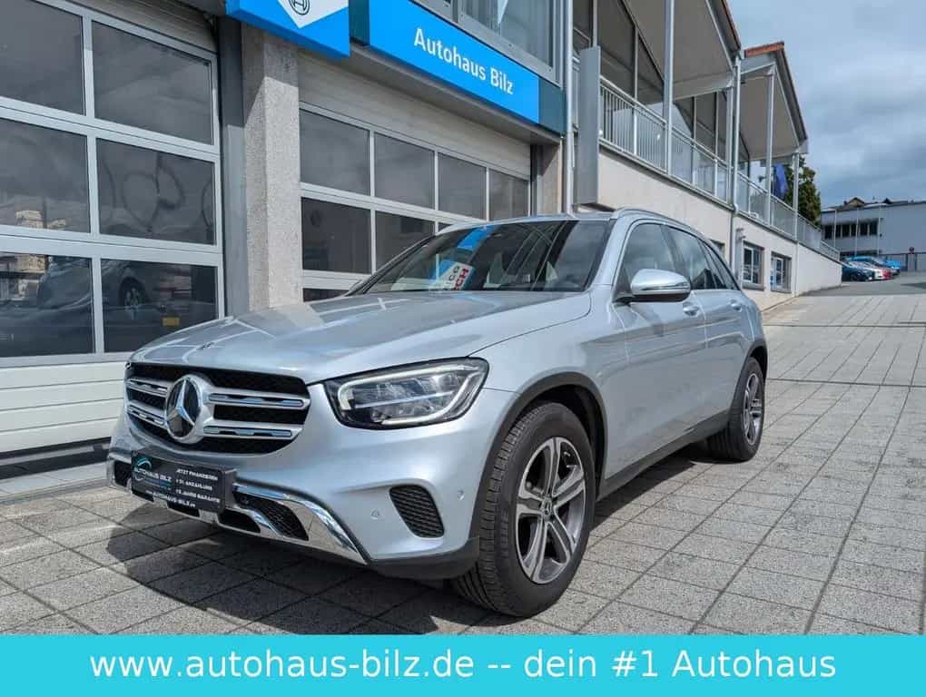 Mercedes-Benz GLC 200 4Matic*AHK*Kamera*Navi*Leder*MBUX 11/2020-photo-4