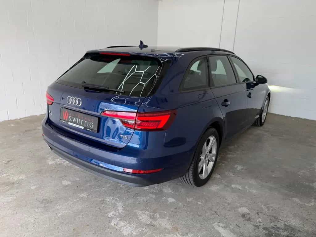 Audi A4 Avant 2.0 TDI S tronic 05/2018-photo-11